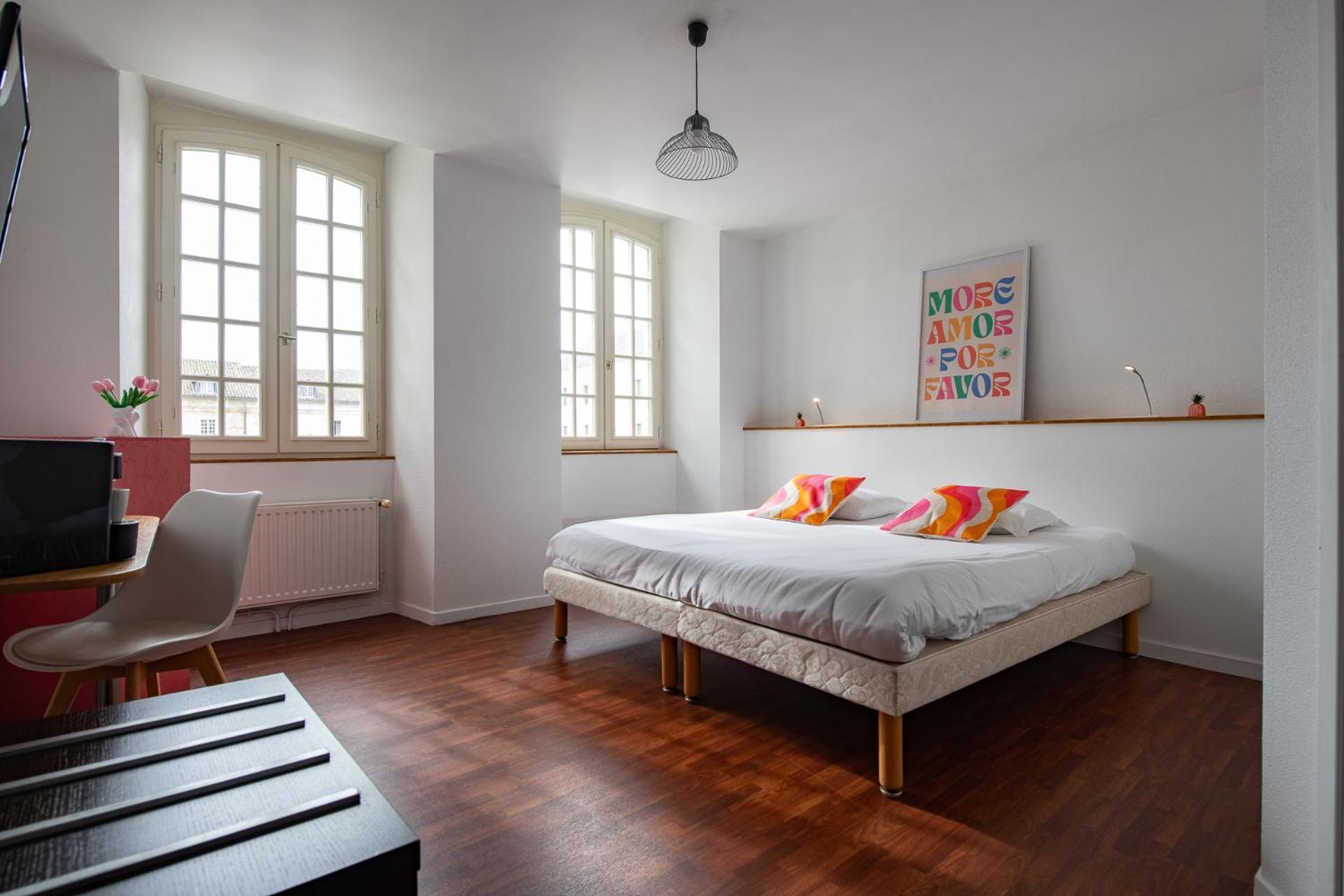 Logis Hotel Le Commerce Navarrenx Экстерьер фото
